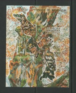 Thematic Stamps Animals - MADAGASKAR 1992 BIRDS MS937 mint