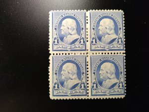 US #219 mint hinged block of 4 e21.8 13758