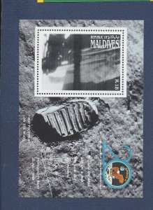 MALDIVES - Scott 1361 -  MNH S/S - Apollo II - Footprint on Moon - 1989