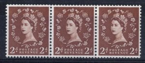 GB 1958 2d white paper retouched 2 variety very fine mint coil strip of 3 Spec