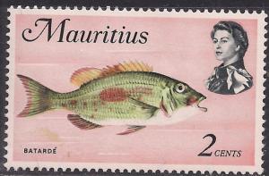 Mauritius 1969 - 73 QE2 2cts Black spotted Emperor Fish Umm SG 382 ( J1136)