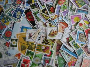 FLOWERS topic 960 different stamps + 12 SS, includes postally used!