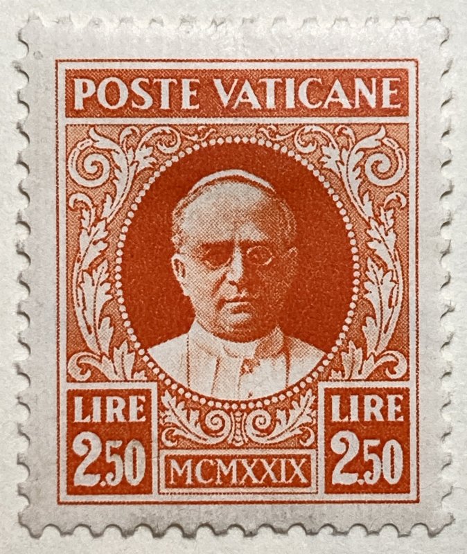 AlexStamps VATICAN CITY #11 XF Mint