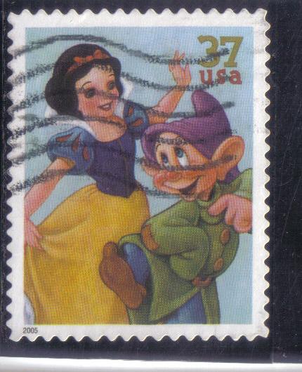 3915 - .37 Disney Characters used vf. 