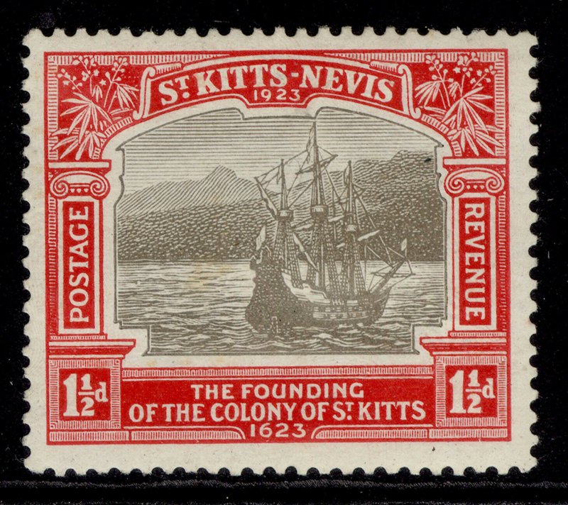 ST KITTS-NEVIS GV SG50, 1½d black & scarlet, M MINT.