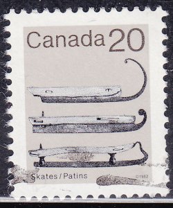 Canada 922 Ice Skates 20¢ 1982