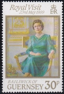 GUERNSEY 1989 - QEII visit    MNH set # 410