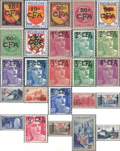 666885 MNH REUNION 1949 BASICA