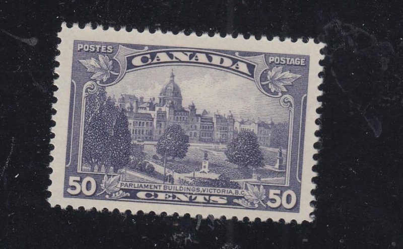 CANADA #  226 VF-MNH 50cts CAT VALUE $52.50 (VAN) 