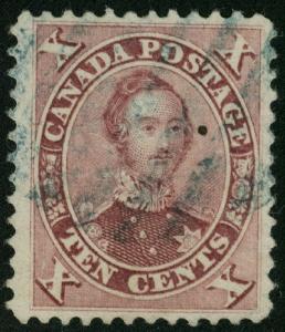 Canada #  17  Used  XF-SUPERB  perf 12