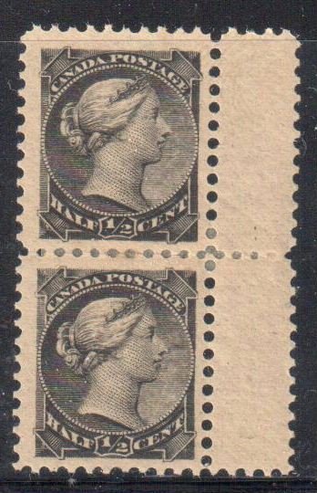 Canada #34 VF LH Pair With Gutter at Right C$60.00