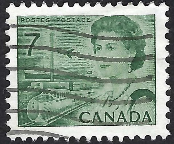 Canada #543 7¢ Queen Elizabeth II - Transportation (1971). Used.