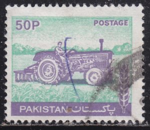 Pakistan 466 Farm Tractor 1979