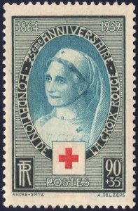 1939  mint, multicolored 90+35c FR,  Red Cross, France SCB81