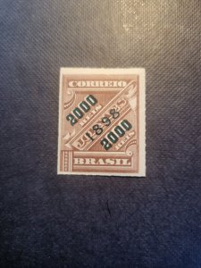 Stamps Brazil Scott 128 hinged