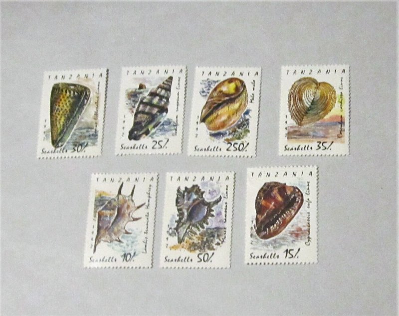 Tanzania - 940-47, MNH Set and S/S. Shells. SCV - $14.85