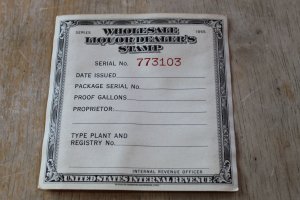 WHOLESALE LIQUOR DEALERS REVENUE STAMP 1955 - MINT NG AS ISSUED - USIR