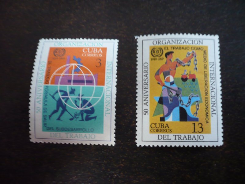 Stamps - Cuba - Scott# 1402-1403 - Mint Hinged Set of 2 Stamps