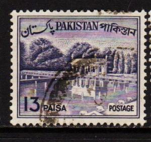 Pakistan - #135a Shalimar Gardens (Redrawn) - Used 