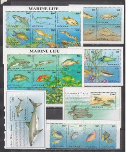 1995	Guyana	marine life fish turtles etc set+4klb+2s/s MNH	233