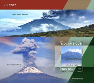 MOZAMBIQUE - 2022 - Volcanoes - Perf Souv Sheet - Mint Never Hinged