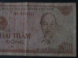 ​VIETNAM-1987-STATE BANK-$200 DONG- CIRCULATED-VF-37 YEARS OLD