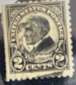 US 1923 President Harding #610 used damaged