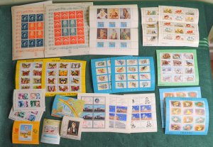 Romania Collection MNH CV$1800.00 S/S Thru 2000