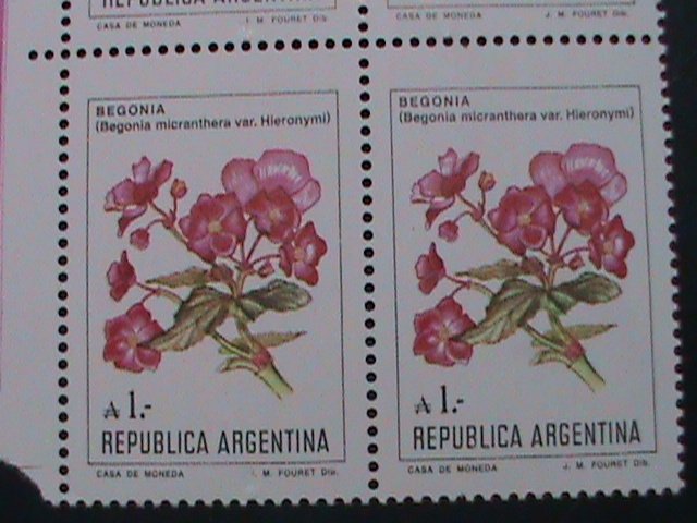 ARGENTINA STAMP-1982 SC#1353 TECOMA STANS FLOWER MNH BLOCK OF 4-EST.-$4 VF