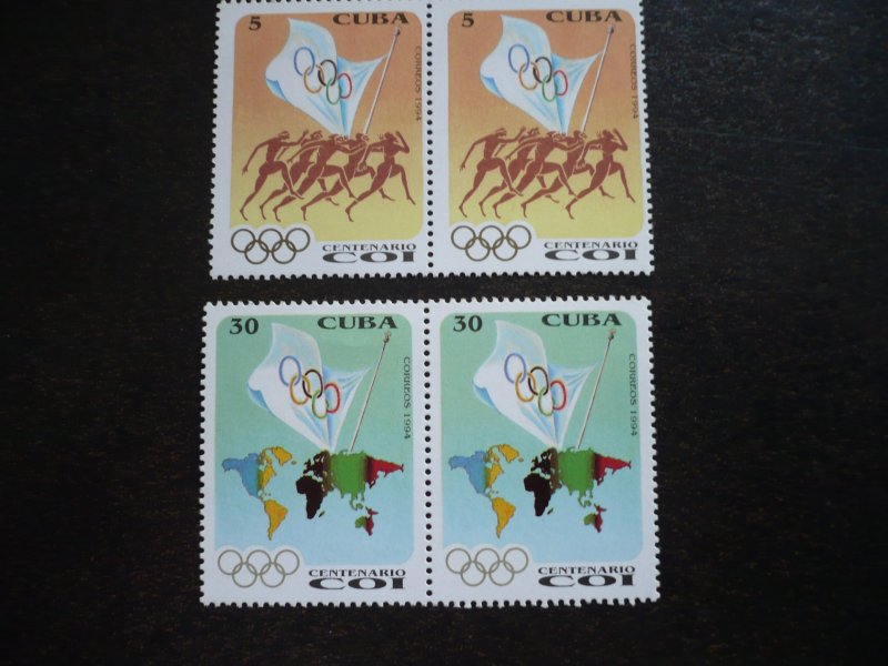 Stamps - Cuba - Scott# 3577-3579 - MNH Set of 3 stamps in Pairs