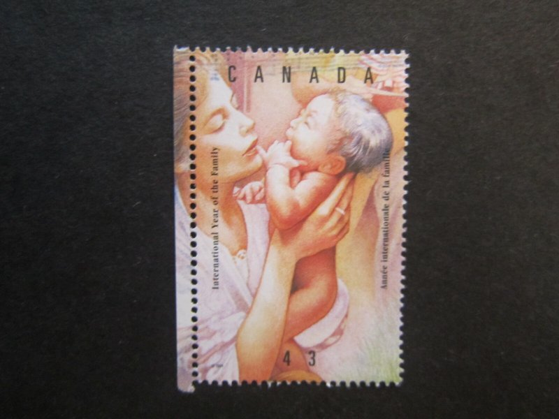 Canada #1523A Year Of The Family Nice stamps  {ca740}