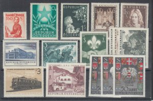 Austria Sc 551/822 MLH. 1948-1968 issues, 16 different VF