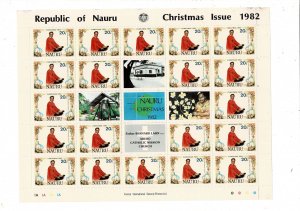 NAURU 1982 CHRISTMAS SHEETLET MNH