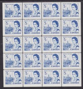 Canada Sc 458b MNH. 1967 5c blue QEII Miniature Pane of 20, VF