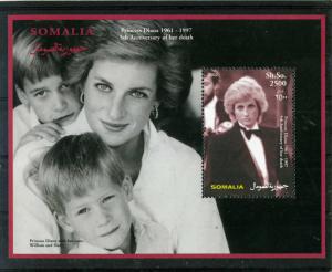 SOMALIA 2002 Princess Diana William & Harry s/s Perforated Mint NH