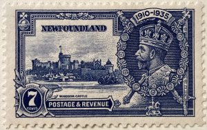 AlexStamps CANADA - NEWFOUNDLAND #228 VF Mint