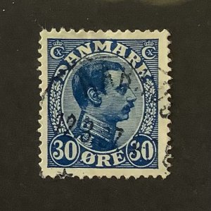 Denmark  1925 Scott 113 used - 30o,  King Christian X