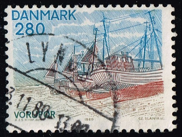 Denmark #669 Fishing Boats at Vorupor Beach; Used (2Stars)