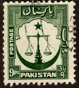 Pakistan 26 - Used - 9p Scales / Star / Crescent (1948)