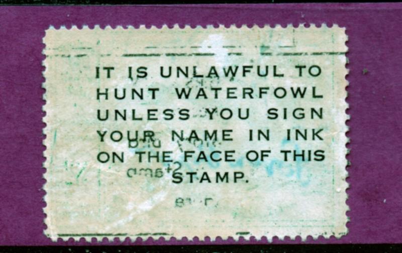 Scott  RW16 1949 Duck  Stamp sined   gum on back
