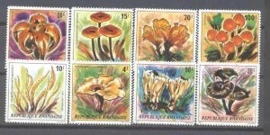 Rwanda 975-82 MNH Mushrooms SCV30.95