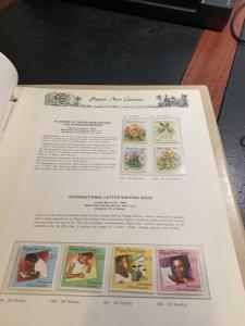 STAMP STATION PERTH: PNG Complete Collection from 1952 to 1989 Mint Never Hinged