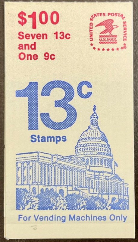 BK132 Flag Regular Booklet of 10 MNH stamps Perf 10 FV $1.00   1977