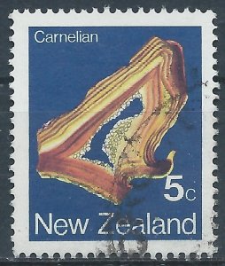 New Zealand 1982 - 5c Carnelian - SG1281 used