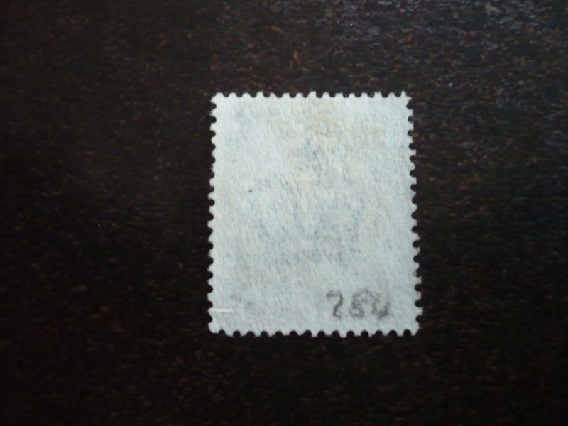 Stamps - Great Britain - Scott# 131 - Used Part Set of 1 Stamp