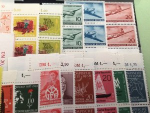 German Democratic Republic  mint never hinged stamps pairs Ref A8944