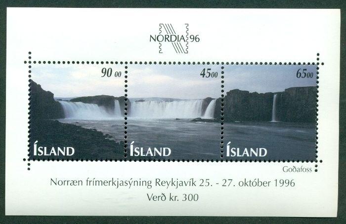 ICELAND #830 Souvenir Sheet Waterfalls og, NH, VF, Scott $11.50