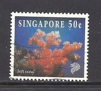 Singapore Sc # 680 good/very good condition used 