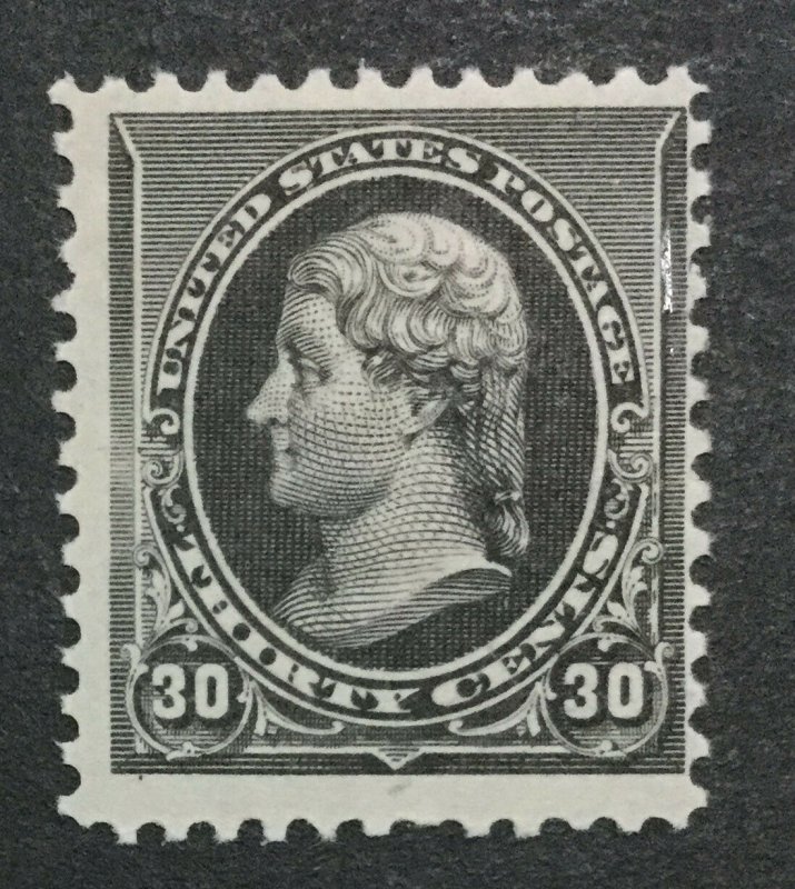 MOMEN: US #228 MINT OG H #31731