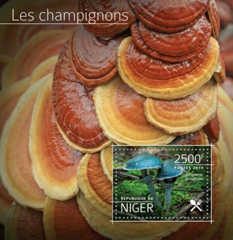 Niger - 2014 Mushrooms - Stamp Souvenir Sheet -   - 14A-534